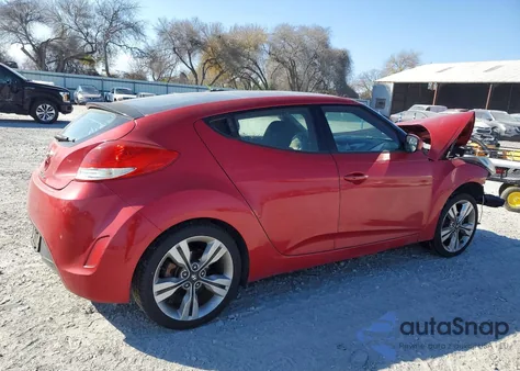 2016 Hyundai Veloster z USA, uszkodzony, nr VIN KMHTC6AD6GU270583